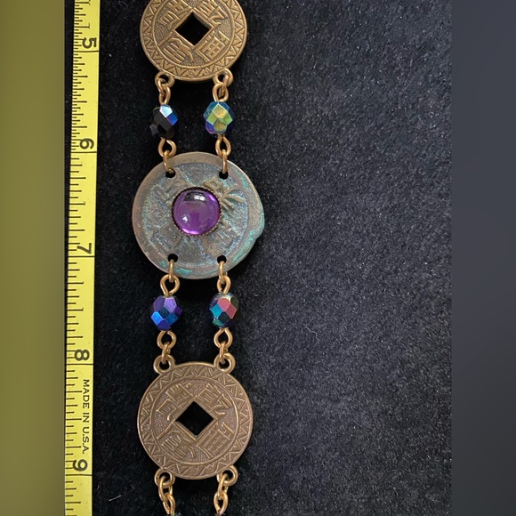 Bracelet with coin-like disks and iridescent beads. - Picture 4 of 7